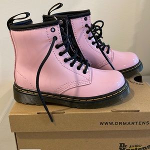 Toddler pink Dr Martens